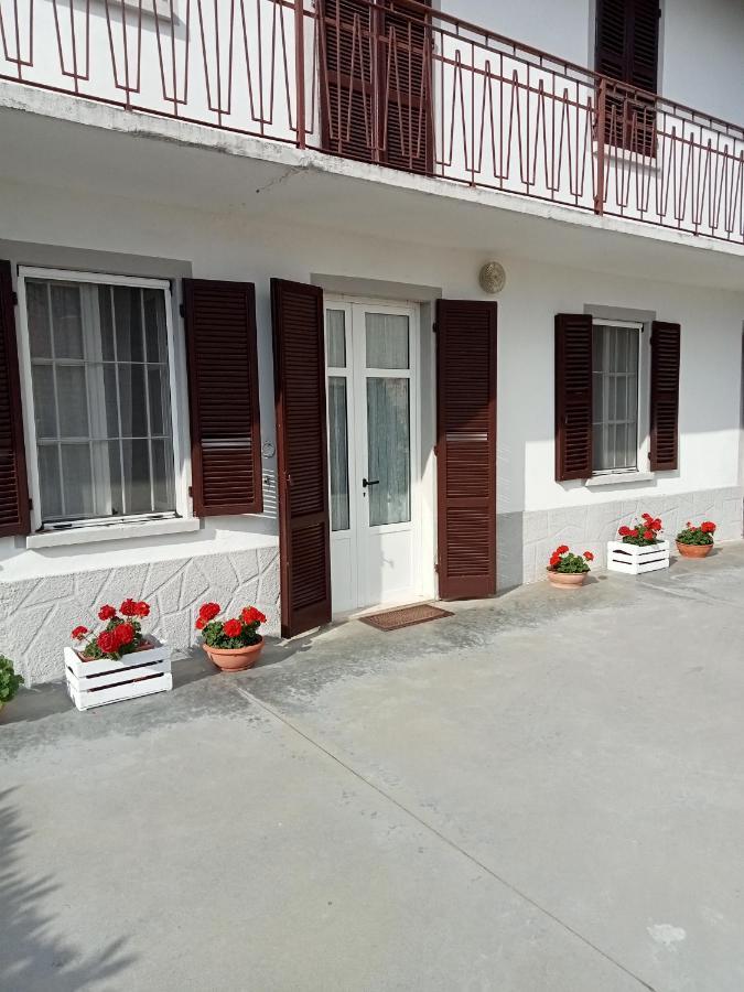 Casa Bruna San Martino Alfieri Exterior photo
